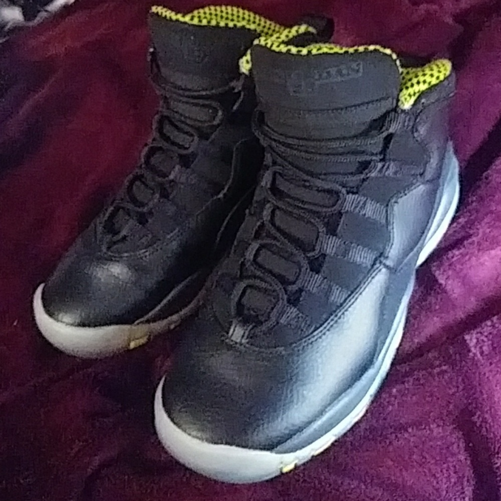 Jordan 23 bkack bright yellow & gray